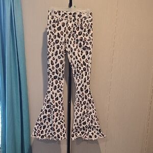 Leopard Print Flare Pants - White/Tan